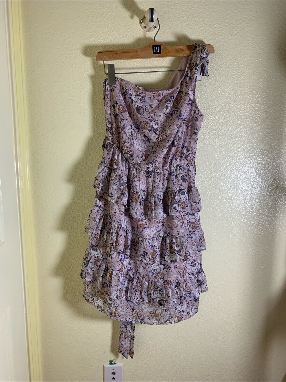 NWOT BTFBM Lavender Floral One-Shoulder Ruffle Dress, Size S
